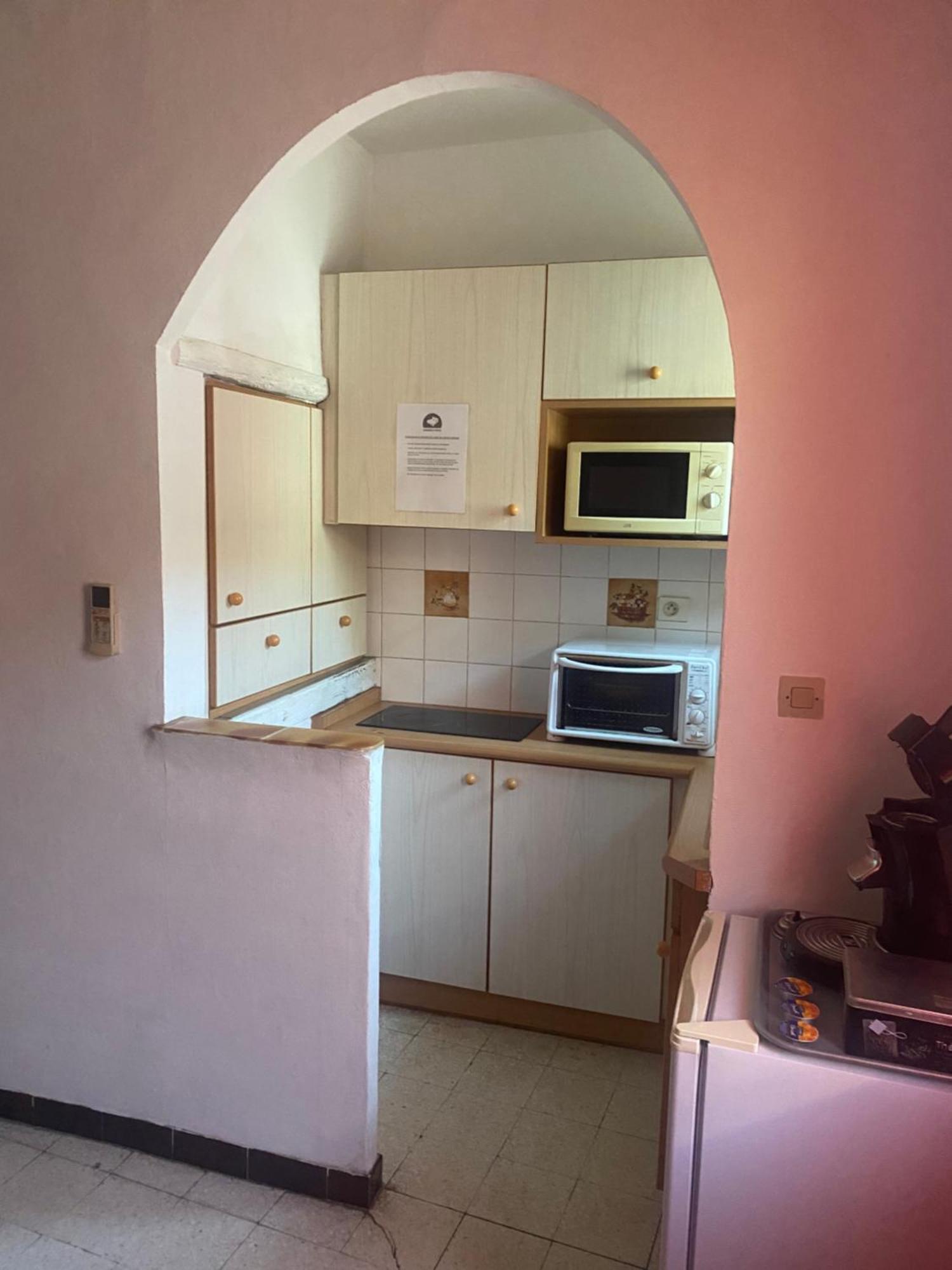 Maison De Ville Proche Mer, En Camargue Sur Le Chemin De Saint Jacques De Compostelle, Clim Reversible Vauvert Ngoại thất bức ảnh